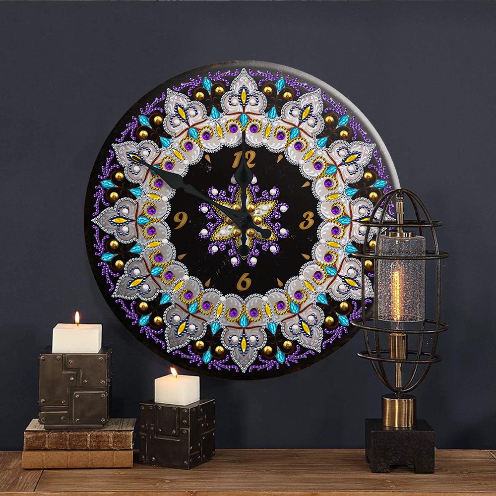 Horloge Mandala | Pendentif d'horloge de peinture au diamant de forme spéciale 