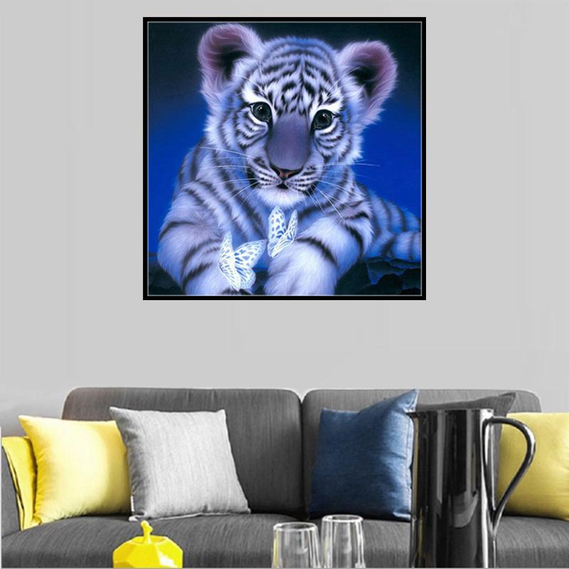 White tiger | Full Round Diamond Painting Kits