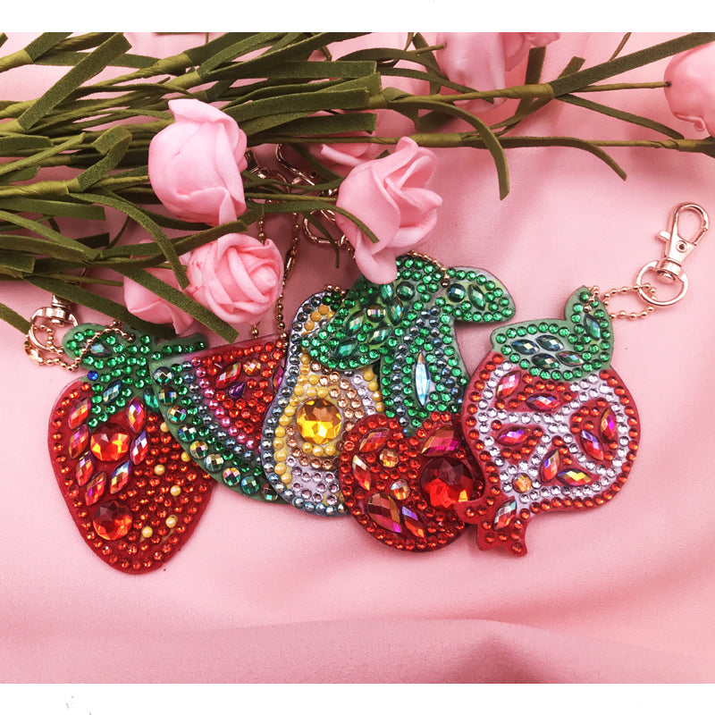 5pcs DIY Fruit Sets Special Shaped Full Drill Diamond Painting Schlüsselanhänger mit Schlüsselring Schmuck Geschenke für Mädchen Taschen 