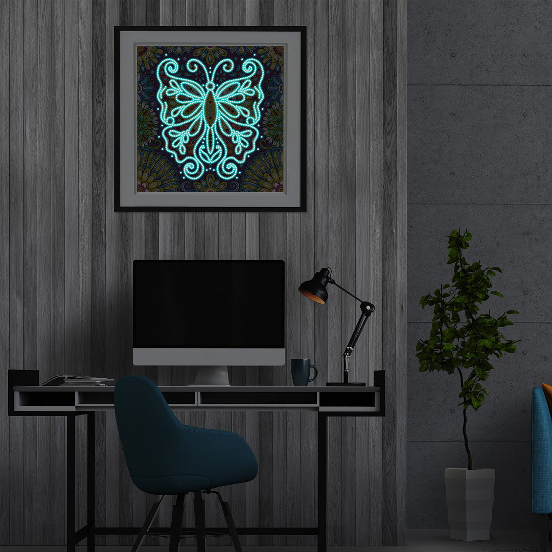 Butterfly | Luminous Diamond Painting Kits