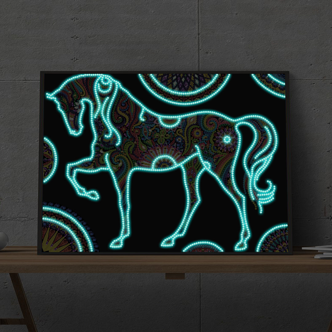 horse | Luminous Diamond Painting Kits