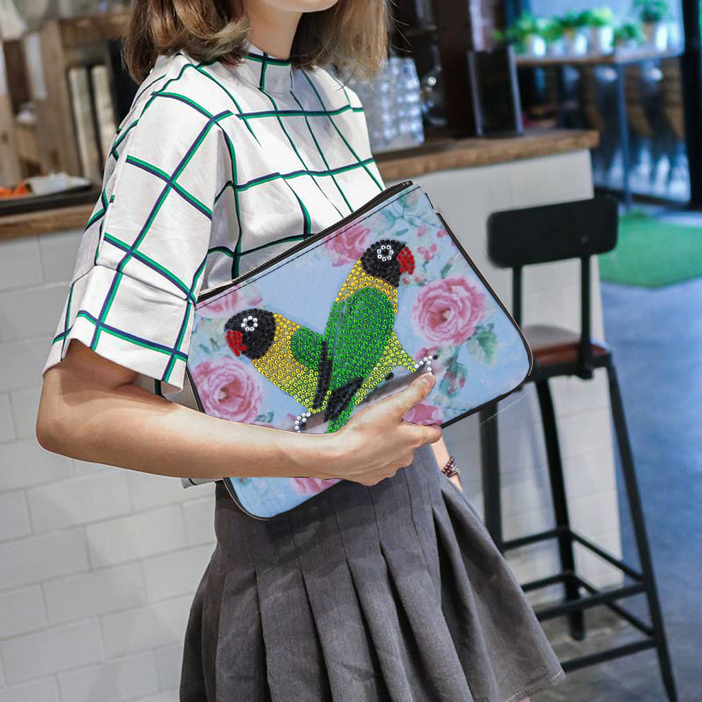 DIY Parrot Special Shape Diamond Painting Wristlet Wallet Women Clutch Mosaic Bag