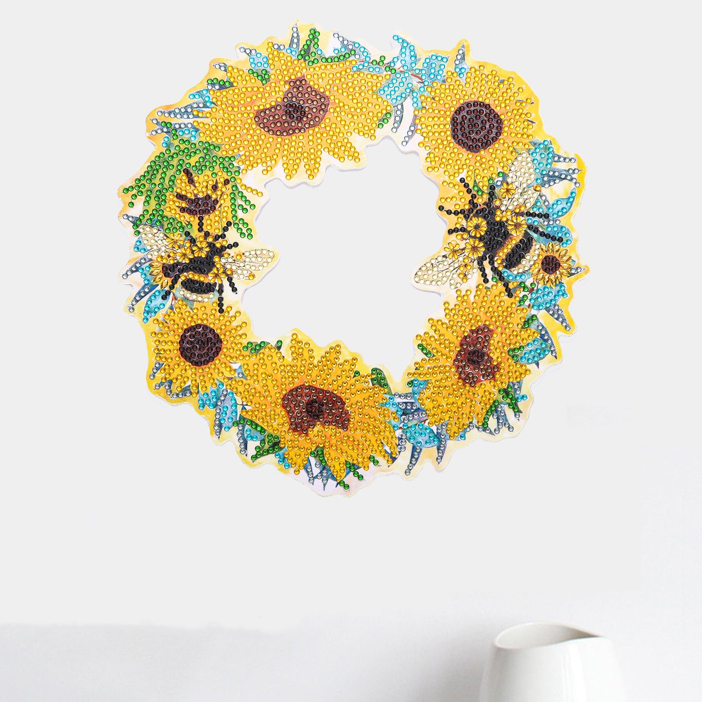 DIY Diamond Painting Wreath - Bee