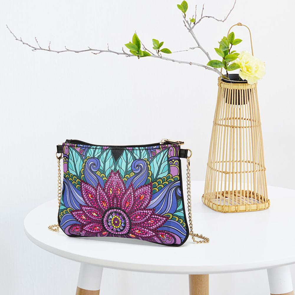 DIY Boss Flower shaped diamond painting one-shoulder chain lady bag