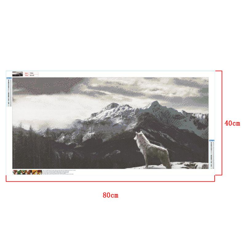 Wolf In The Snow | Full Round Diamond Painting Kits