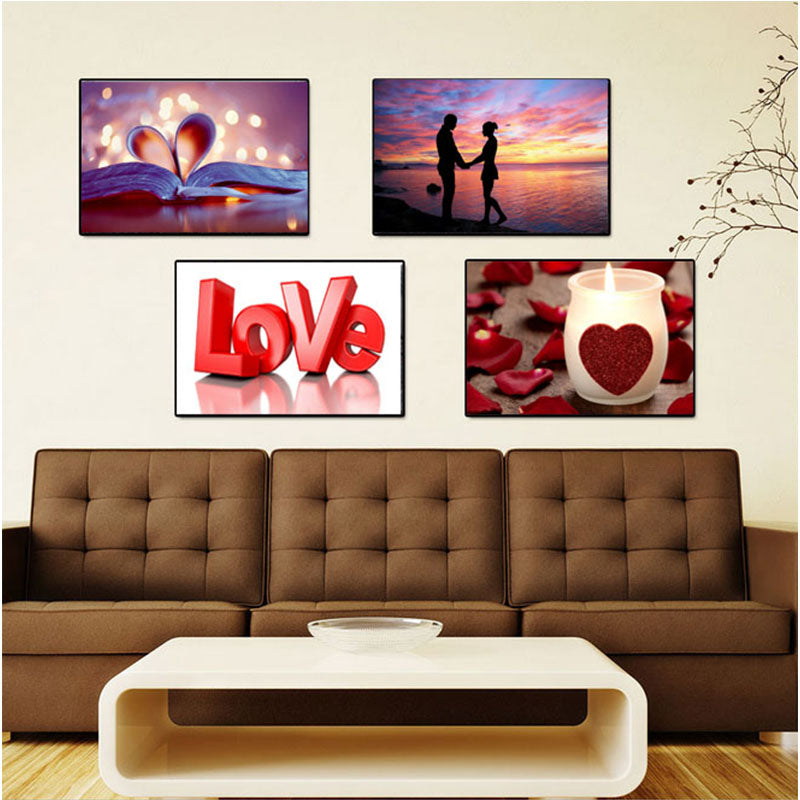 Lovers By The Sea  | Full Round Diamond Painting Kits